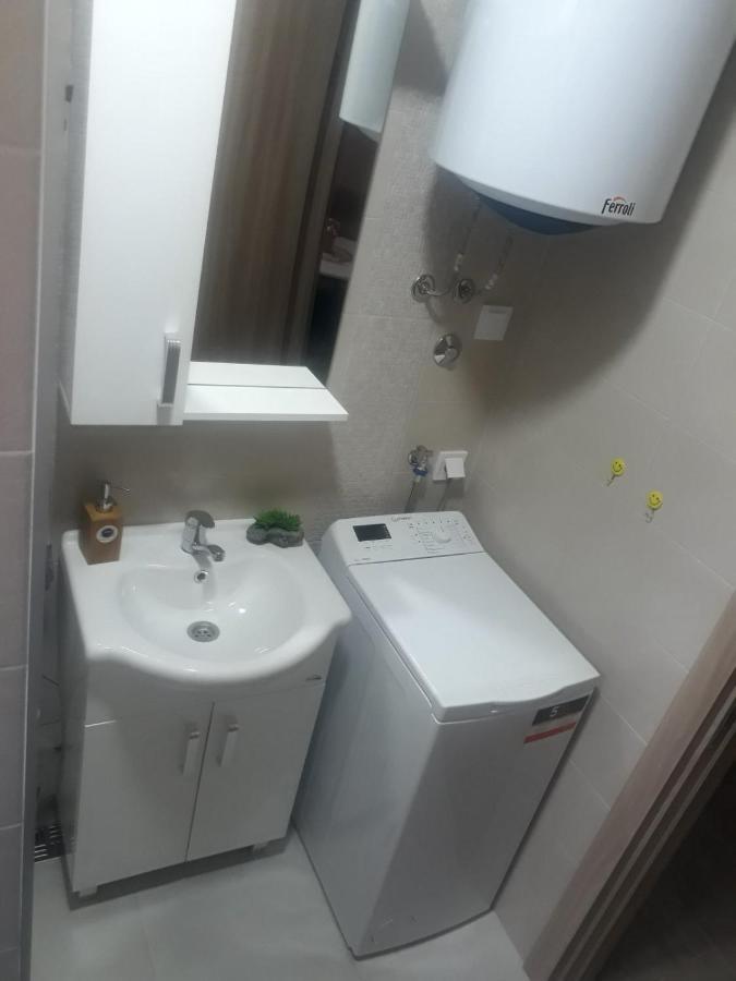 Apartment Lorena โกตอร์ ภายนอก รูปภาพ